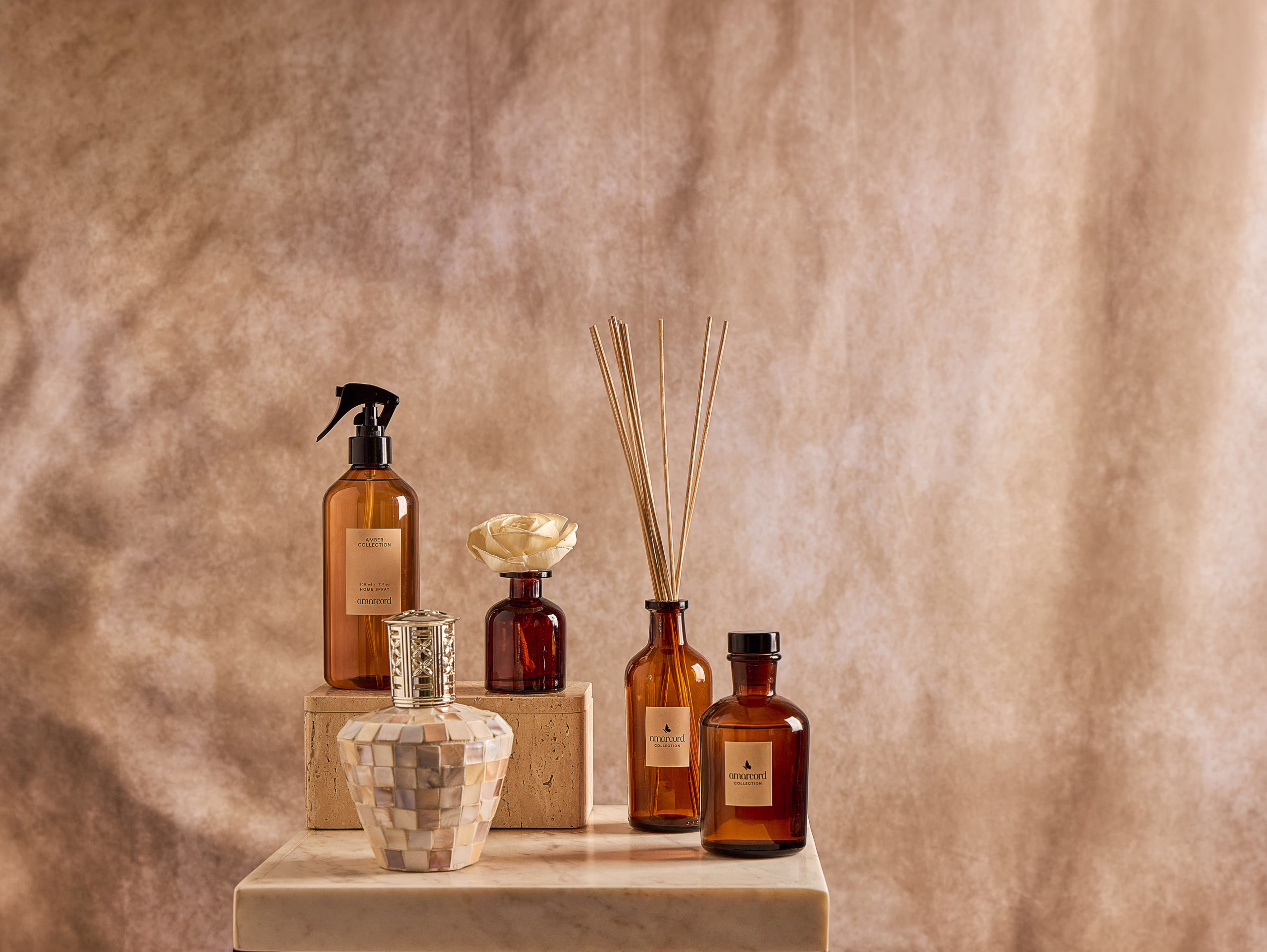 Aromatización Integral · Amber Collection